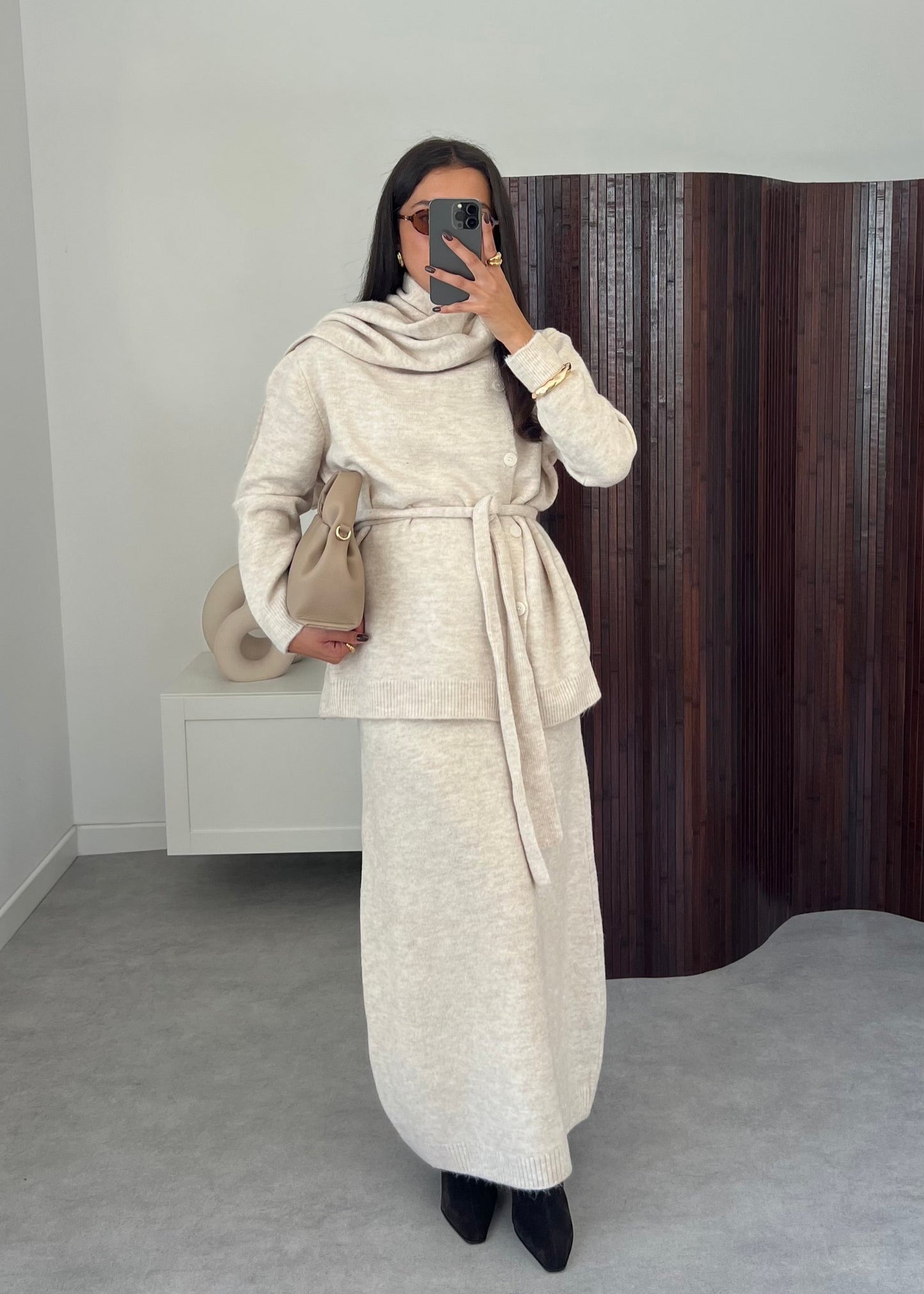 ENSEMBLE JUPE PULL BEIGE