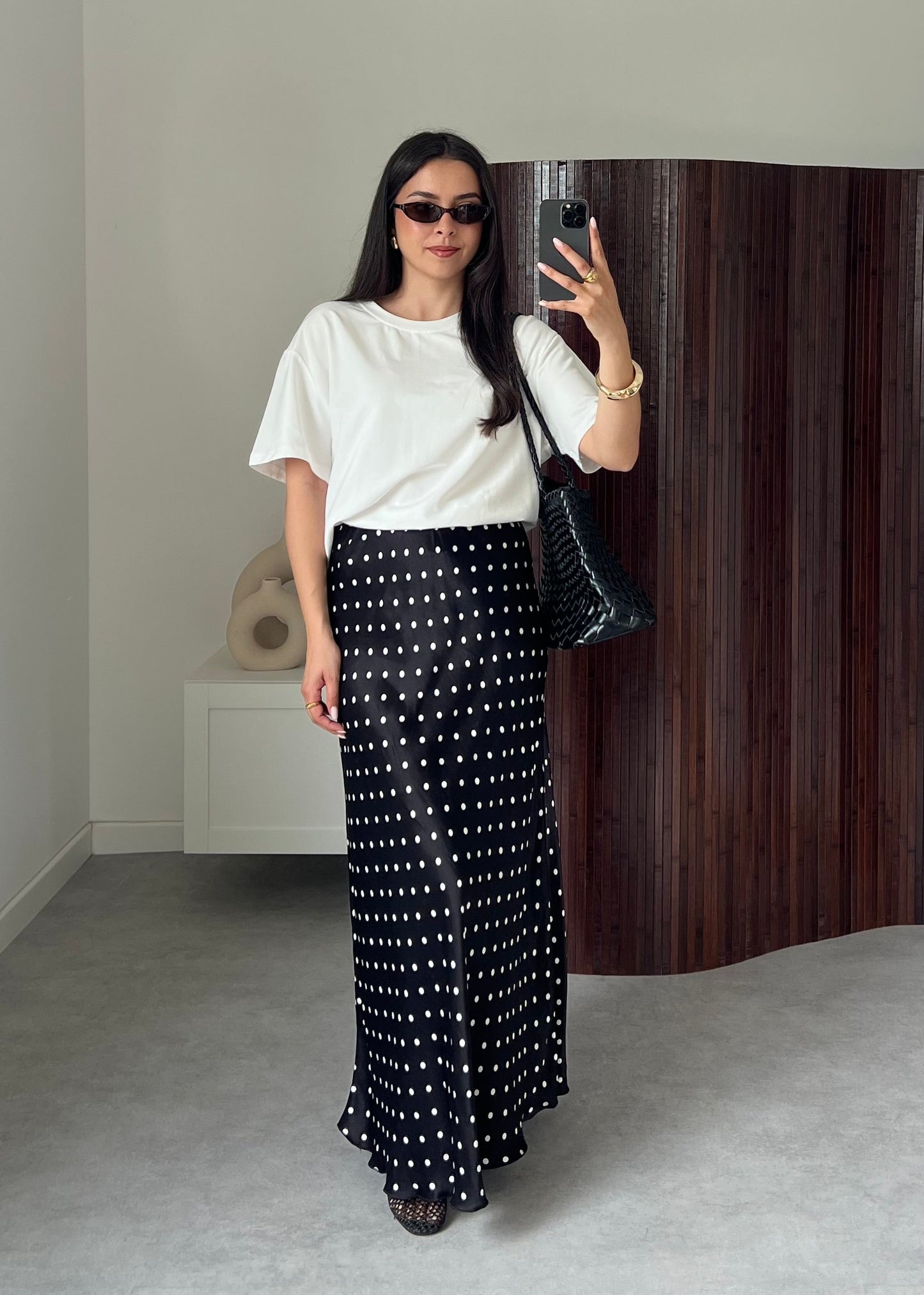 JUPE SATIN POIS NOIRE