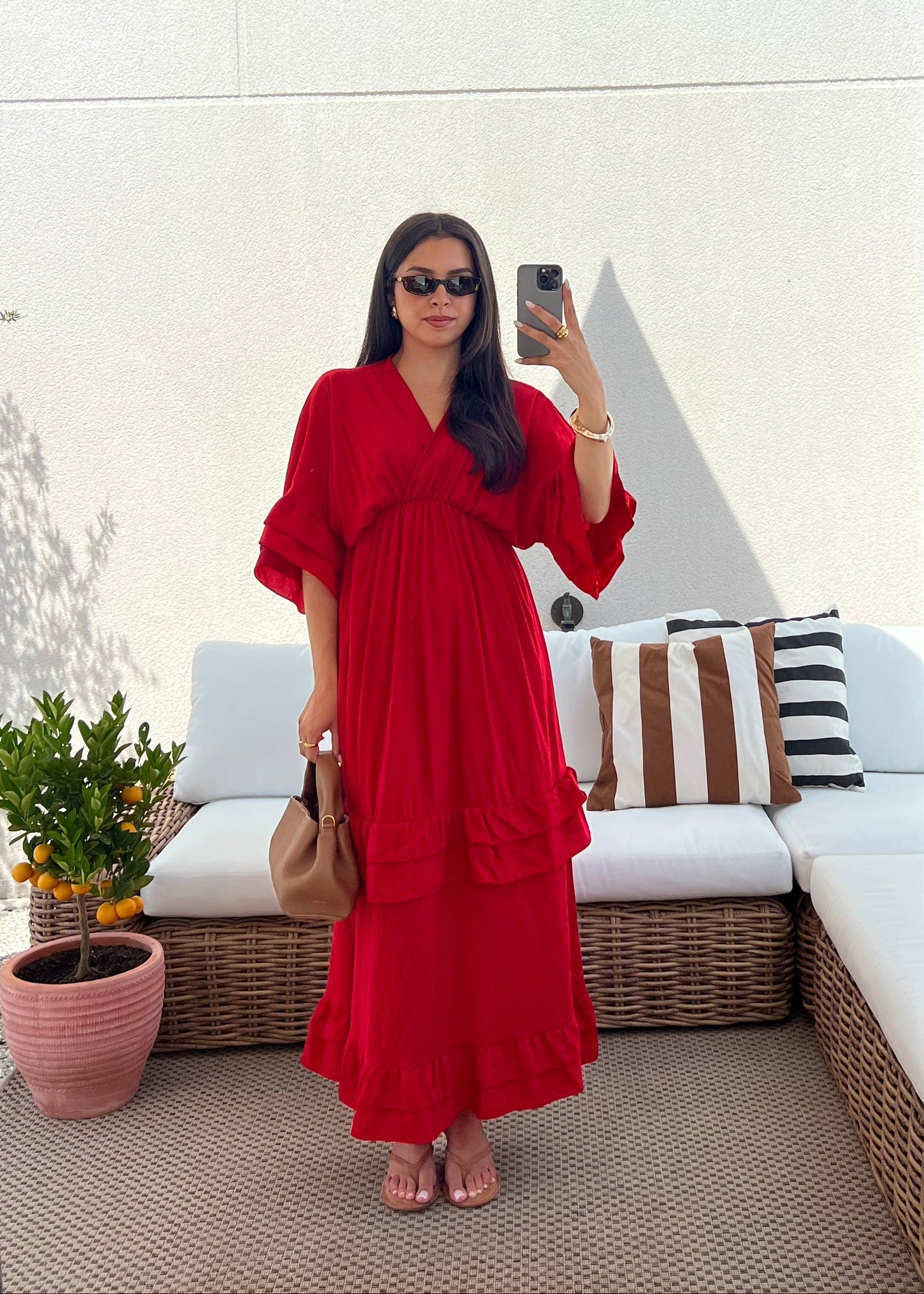 ROBE À VOLANT ROUGE