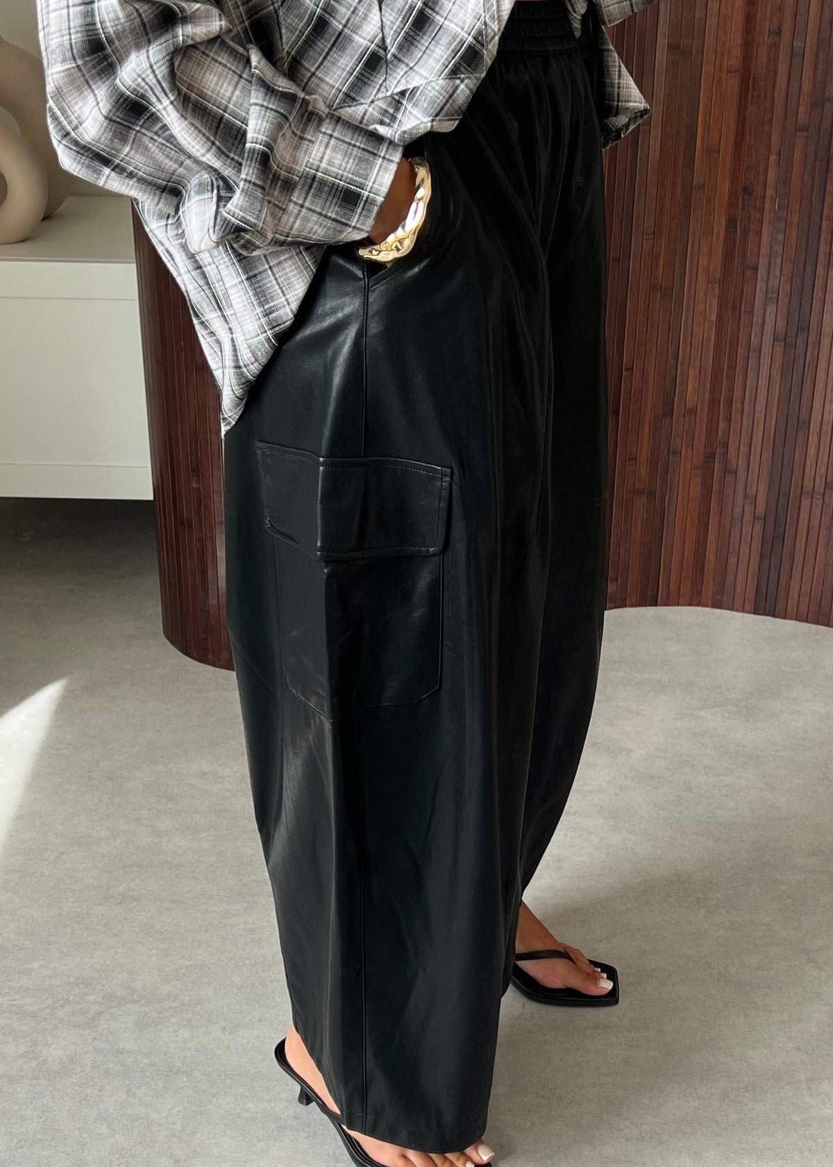 PANTALON SIMILI NOIR
