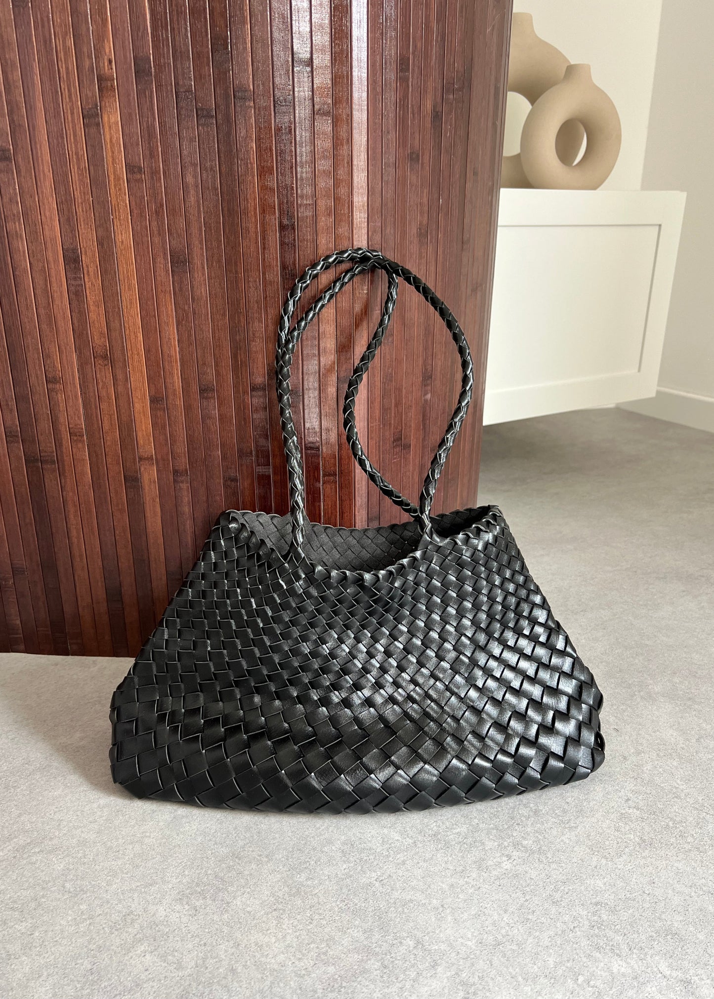 SAC SIMILI TRESSÉ NOIR