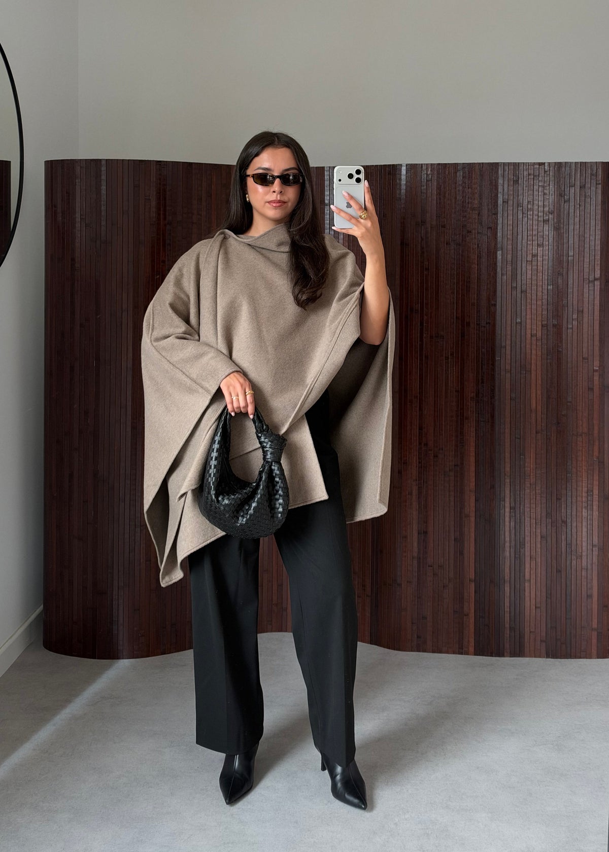 CAPE LAINE TAUPE
