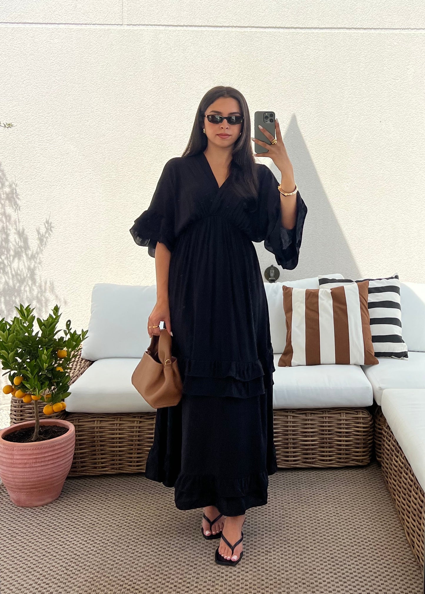 ROBE À VOLANT NOIRE