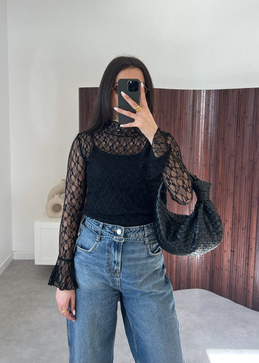 TOP DENTELLE NOIR