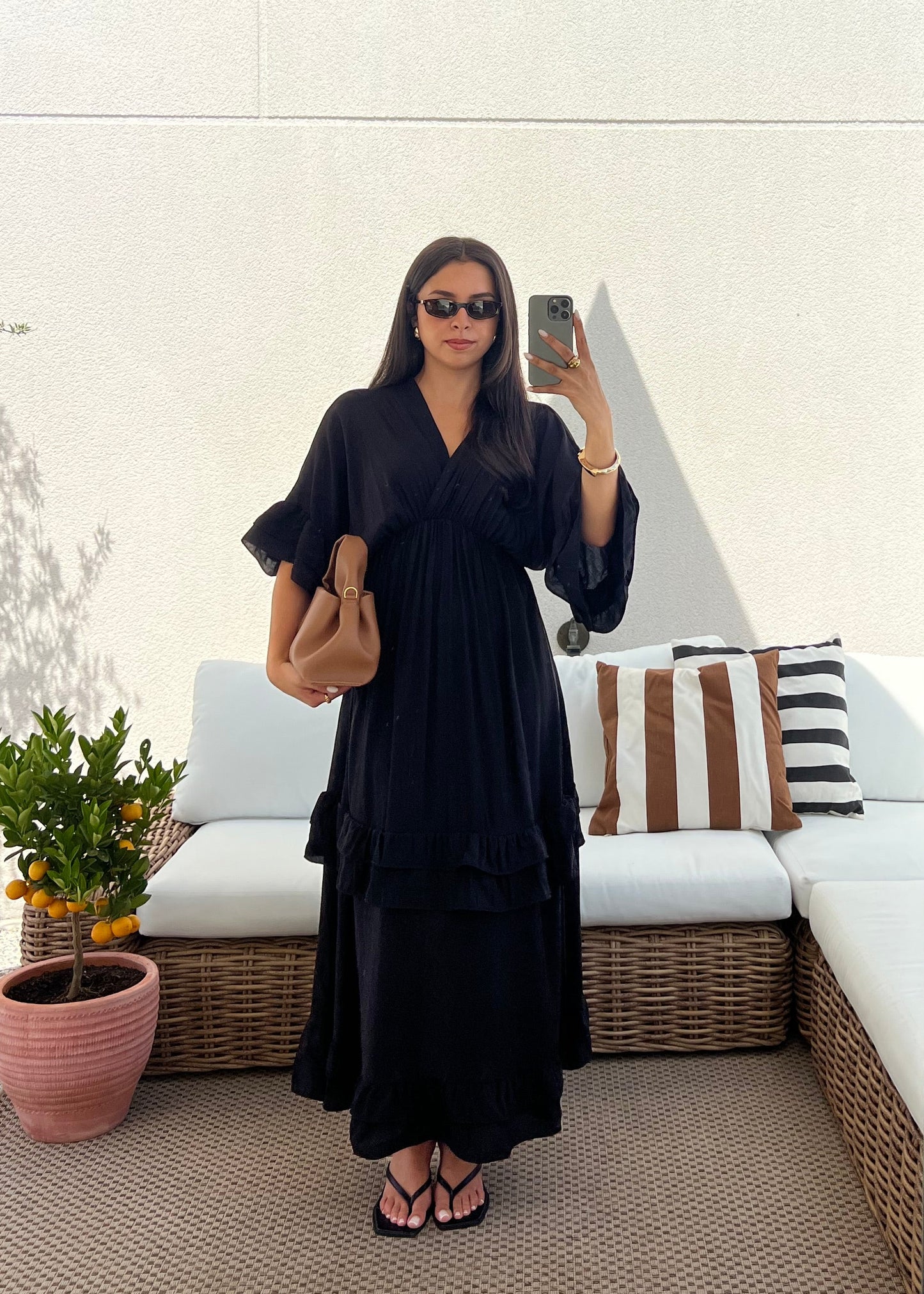 ROBE À VOLANT NOIRE