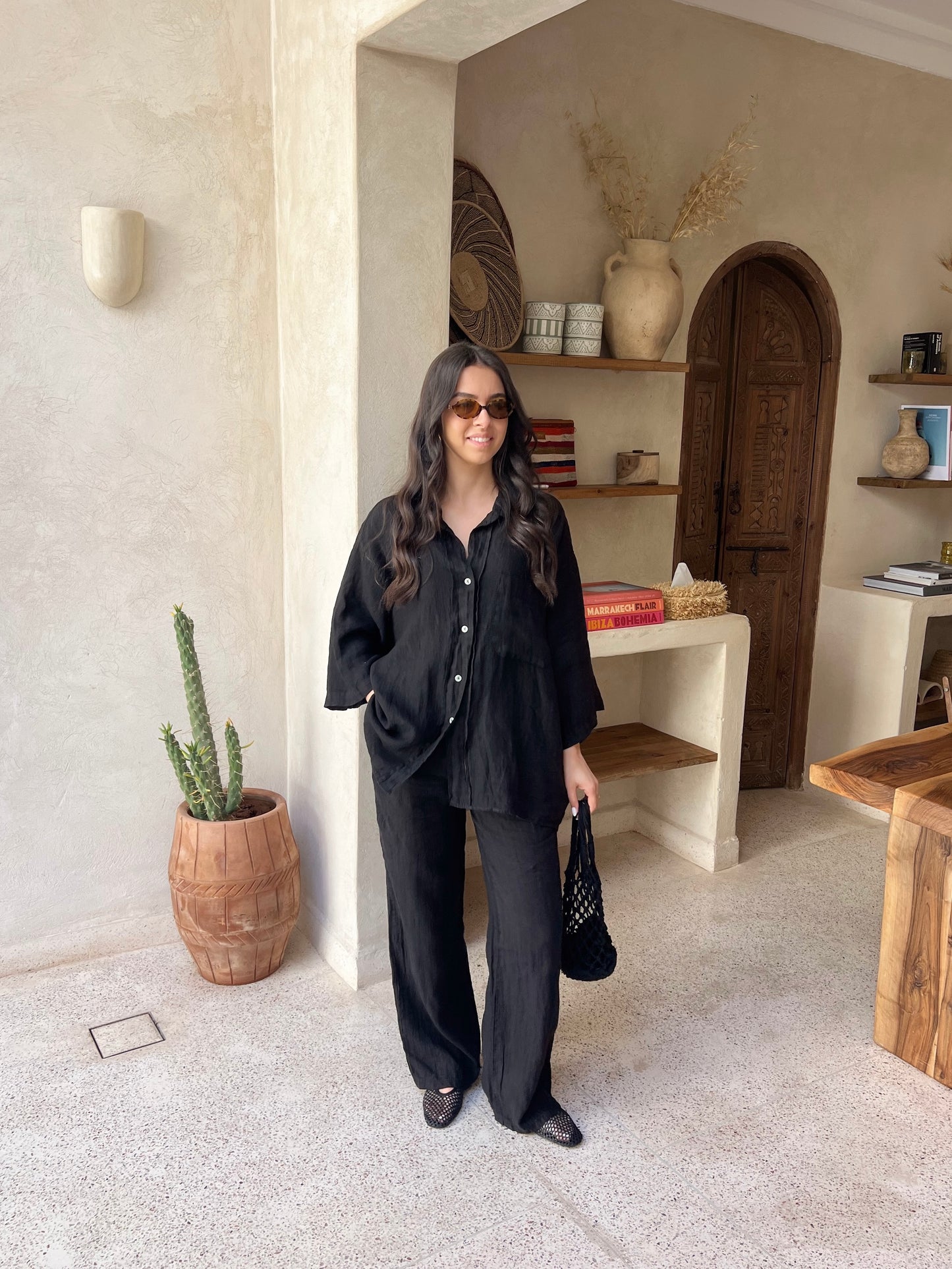 BLACK LINEN SUPERIOR SET