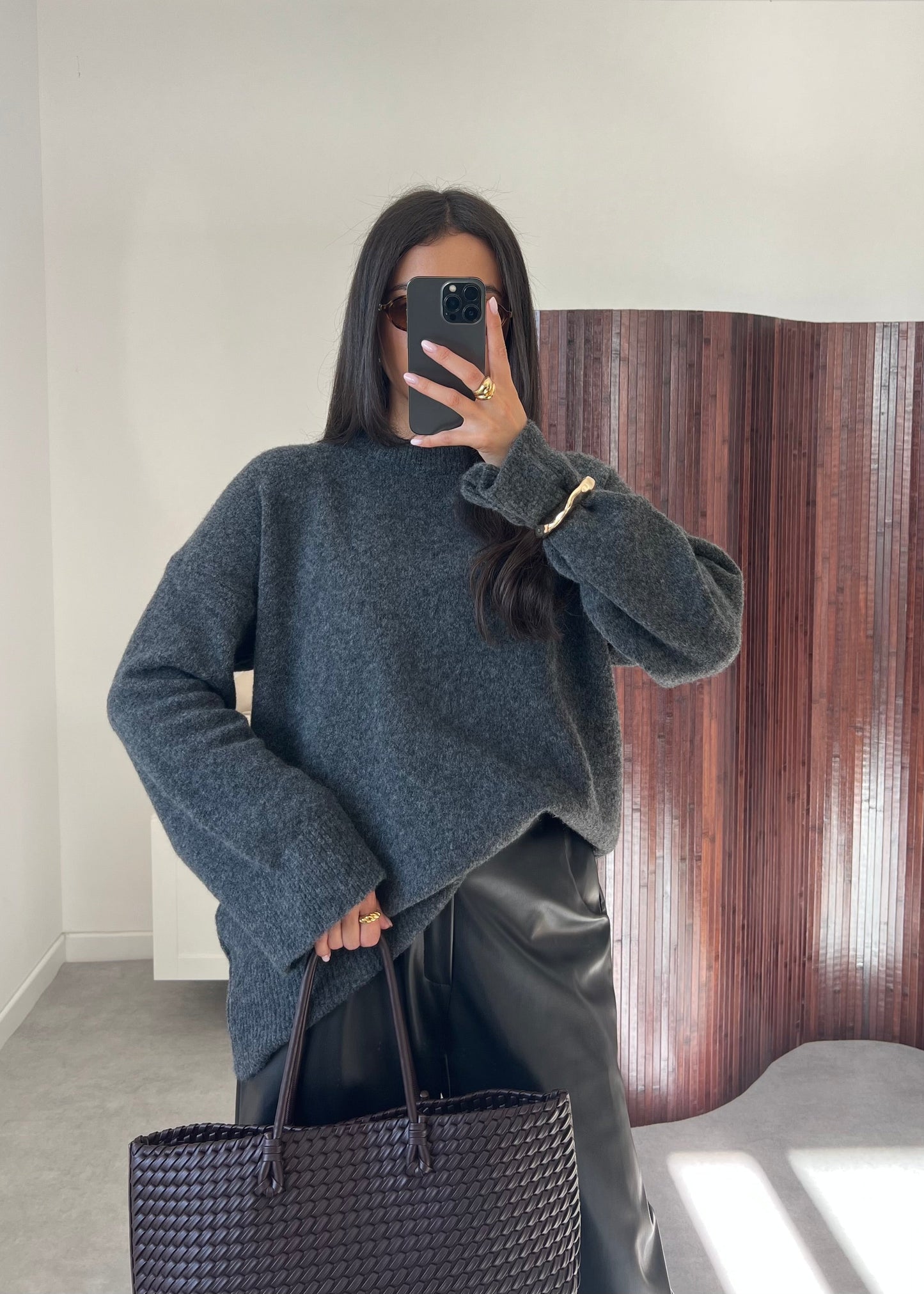 PULL COL ROND GRIS FONCÉ