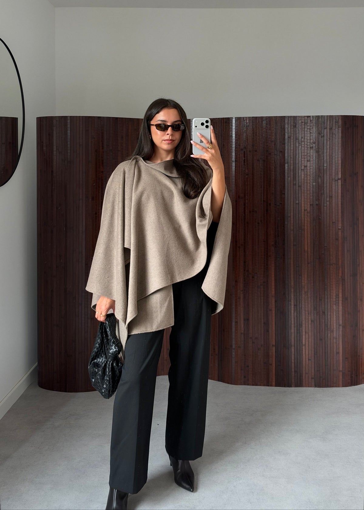CAPE LAINE TAUPE