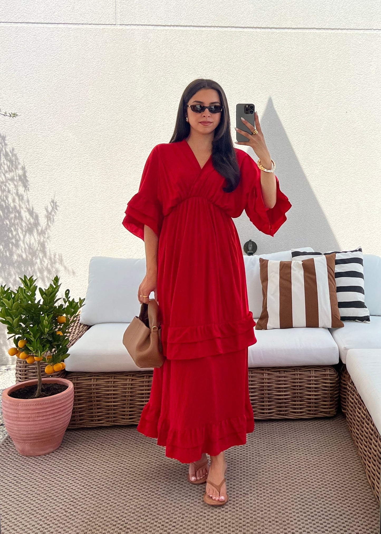 ROBE À VOLANT ROUGE